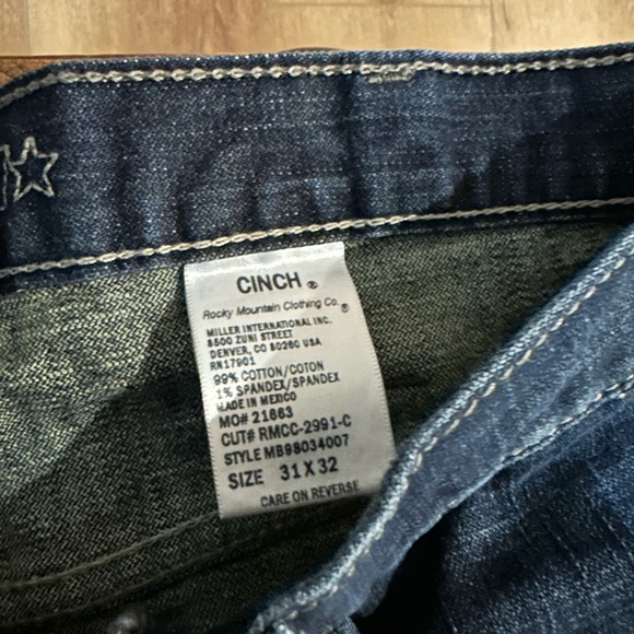 Cinch Silver Label 31x32 - Picture 3 of 4